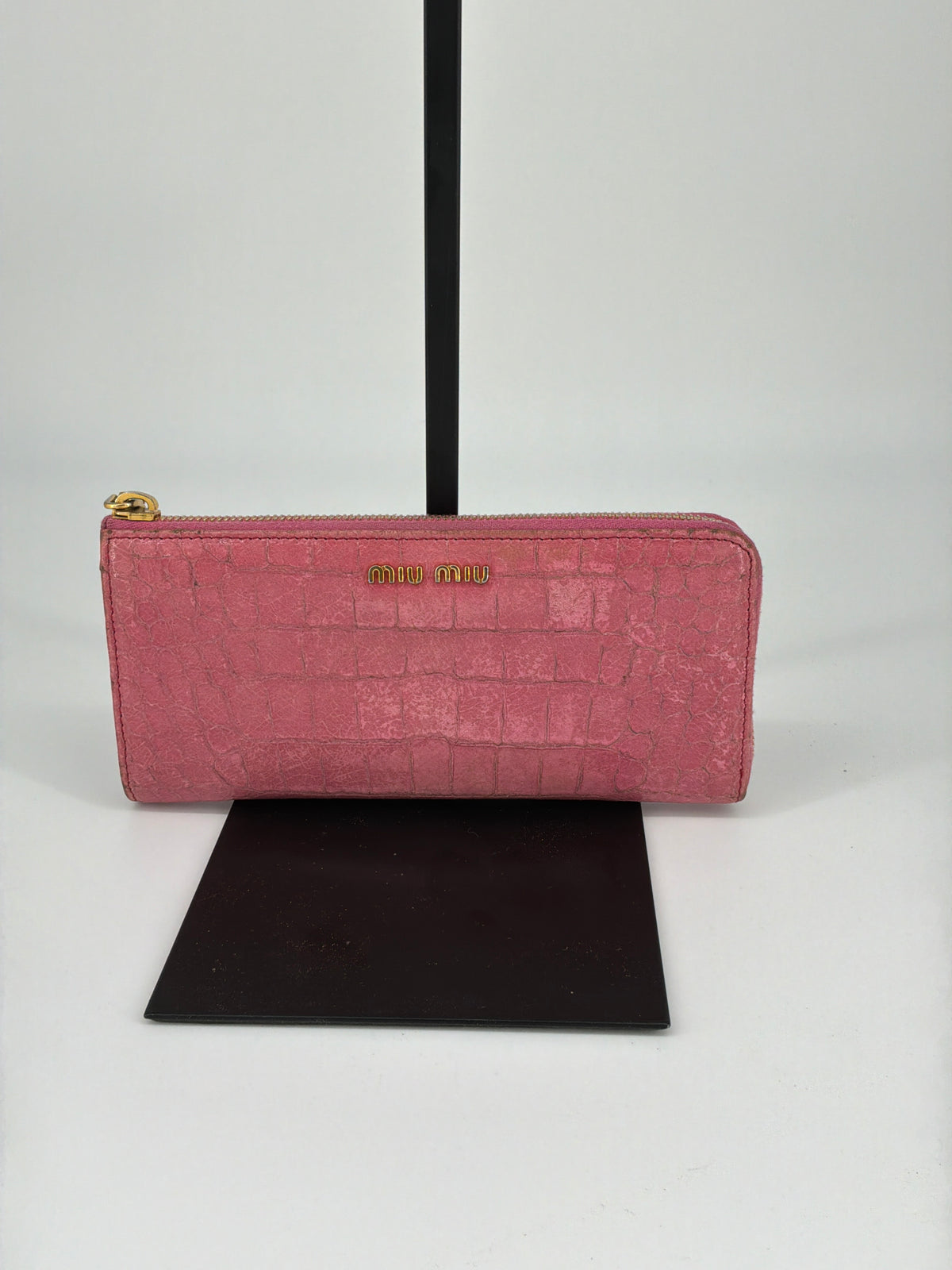 Miu Miu Continental Wallet – Pink Leather