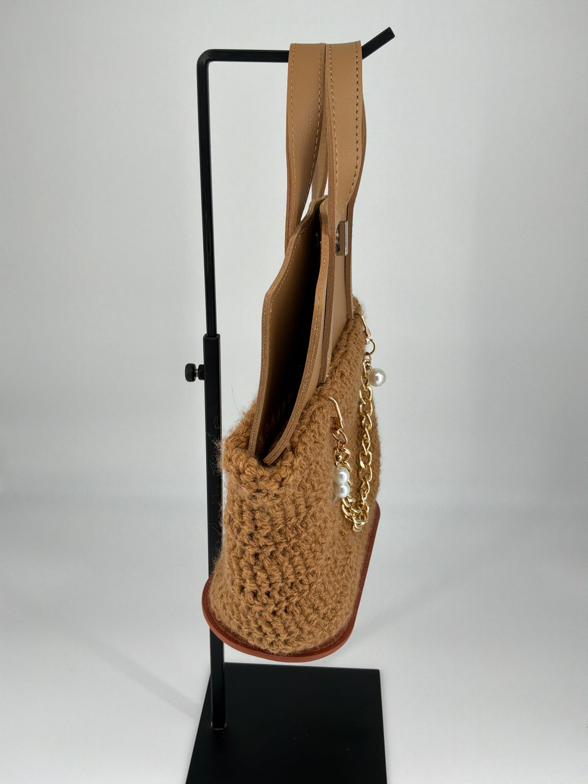 House of Melton Artisan Handmade Crocheted Yarn Tote Bag – Natural Tan & Black