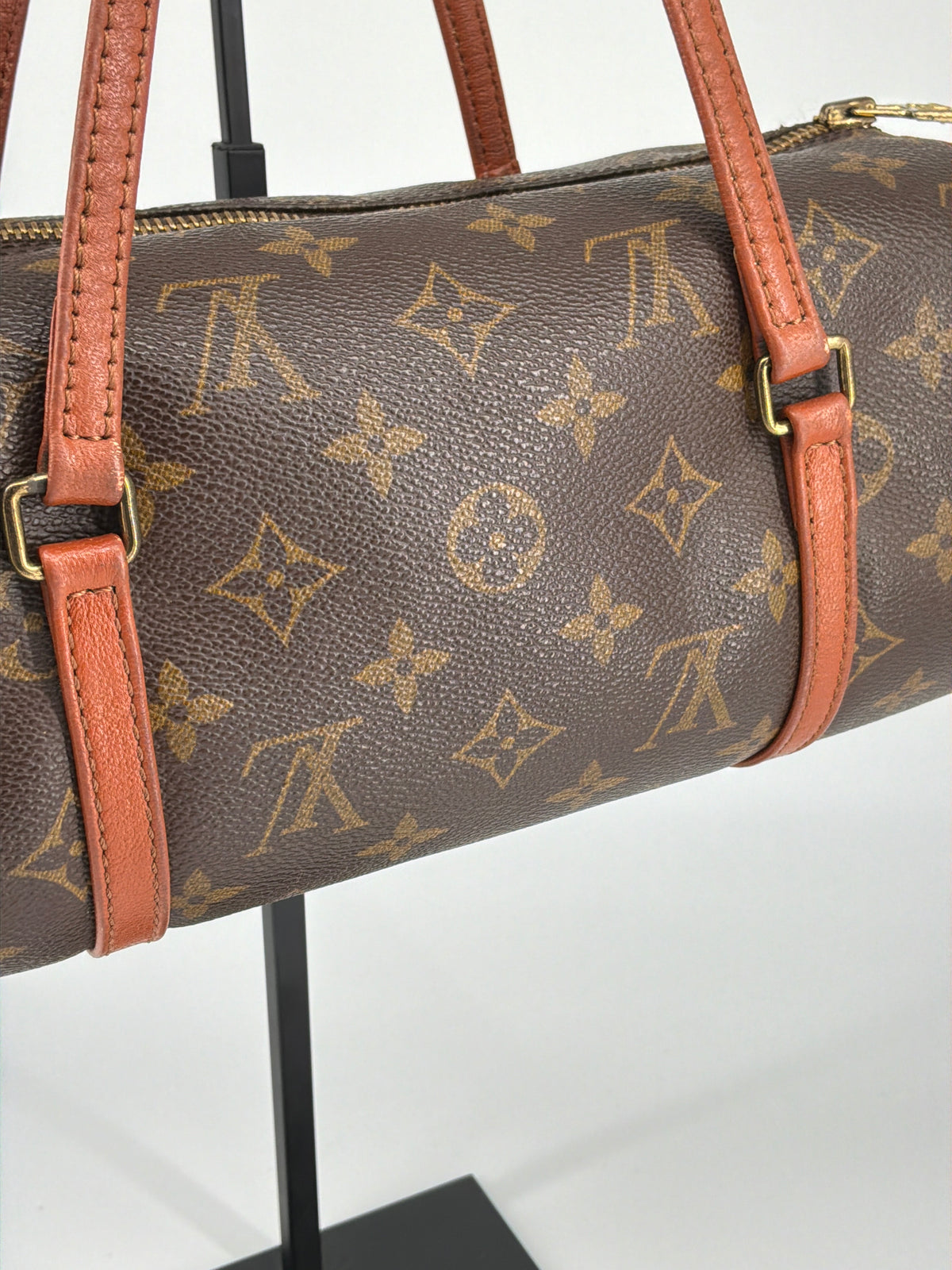 Louis Vuitton Papillon 26 – Monogram Canvas