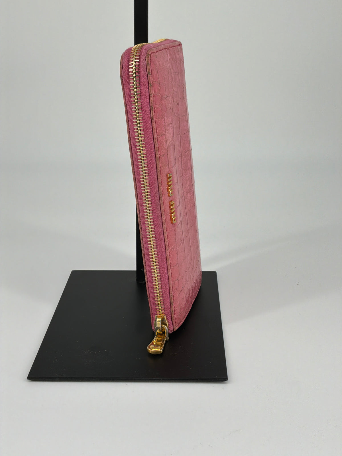 Miu Miu Continental Wallet – Pink Leather
