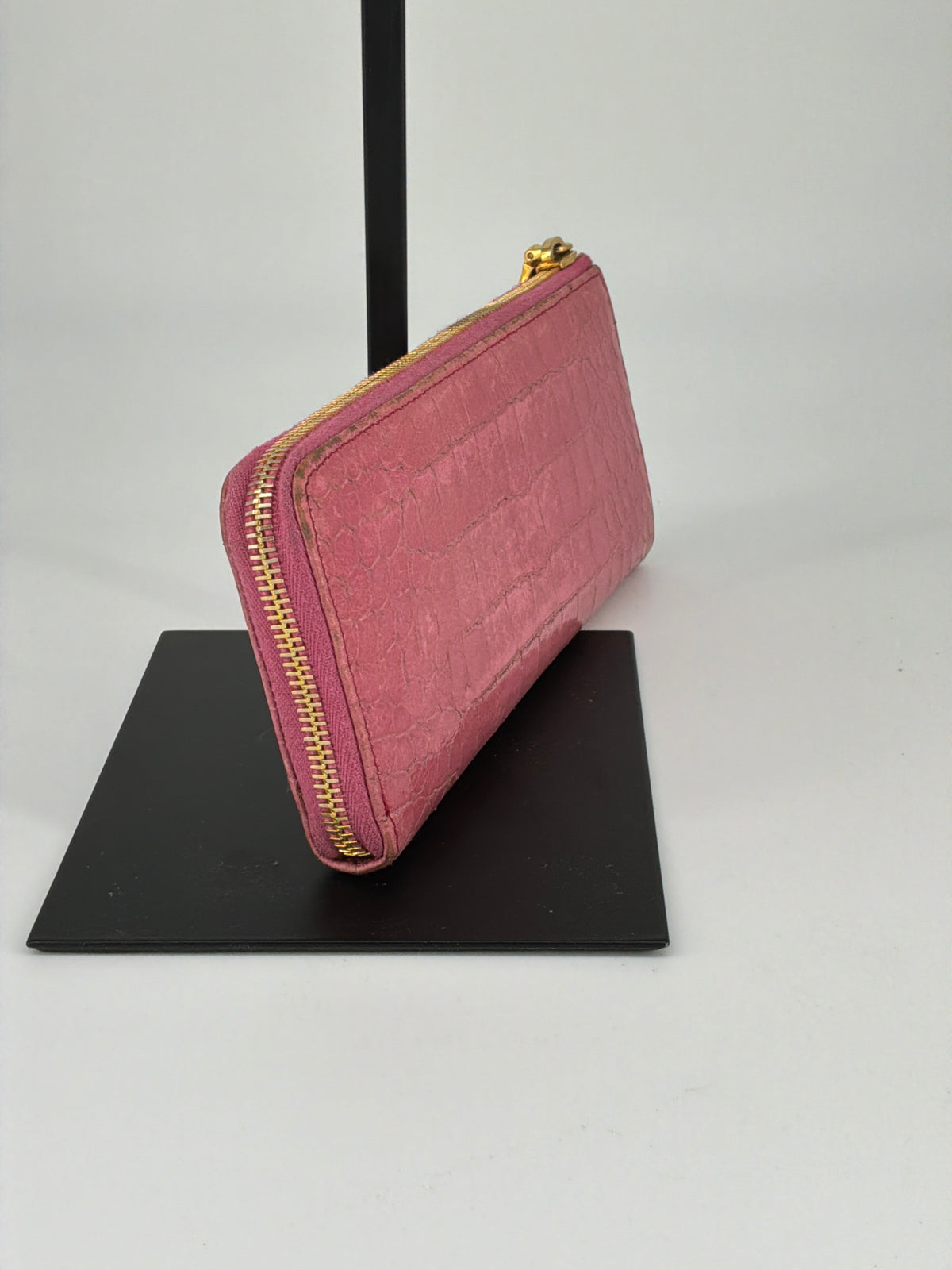Miu Miu Continental Wallet – Pink Leather