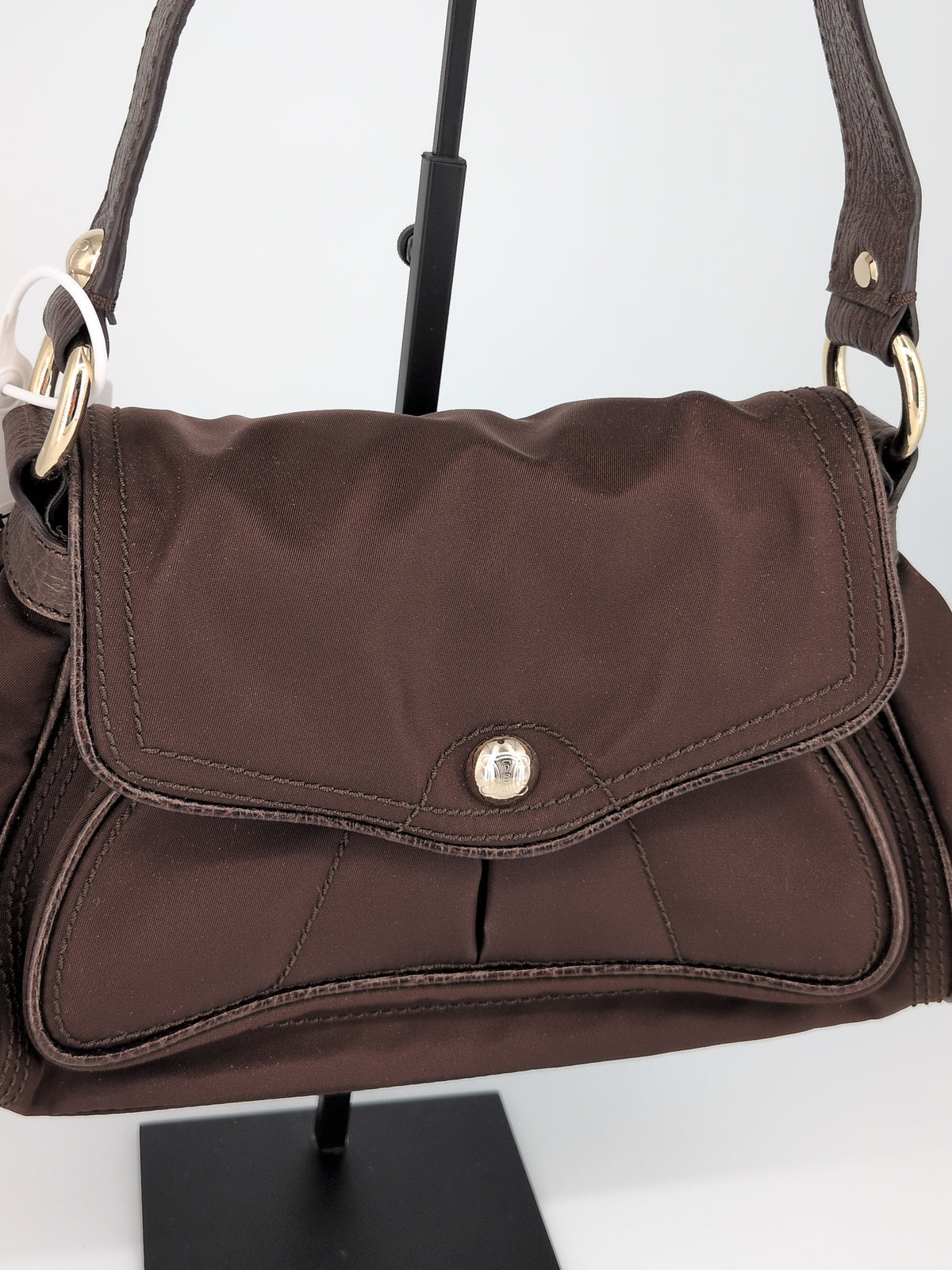 Celine Vintage Leather Flap Shoulder Bag – Black & Gold